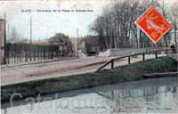 CLAYE – Panorama de la Place et Grande-Rue